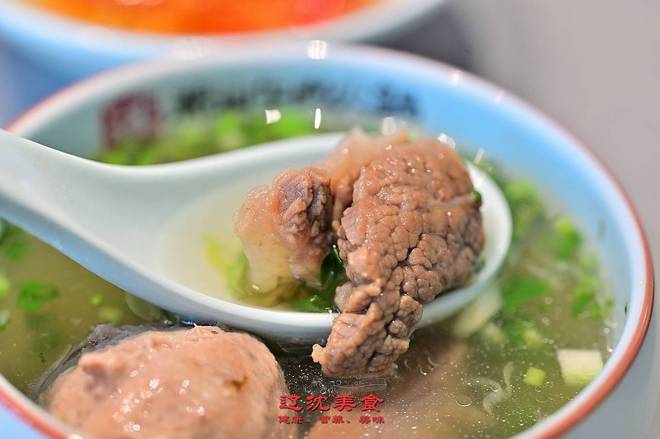 沈阳冬日美食记录潮汕火锅主打鲜美现切牛肉好吃(图5)