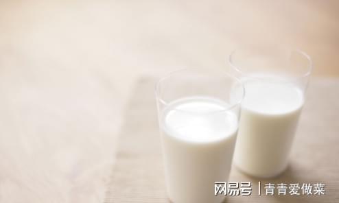 吃火锅最“解辣”排行矿泉水垫底很多人都不知难怪越喝越辣(图2) 吃火锅最“解辣”排行矿泉水垫底很多人都不知难怪越喝越辣(图2)