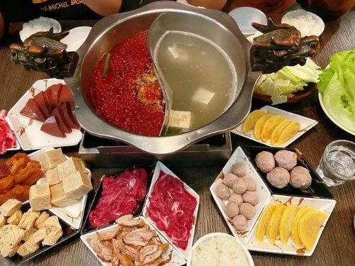 这些火锅美食其实都是仿生食品 专家：不宜多吃(图1)