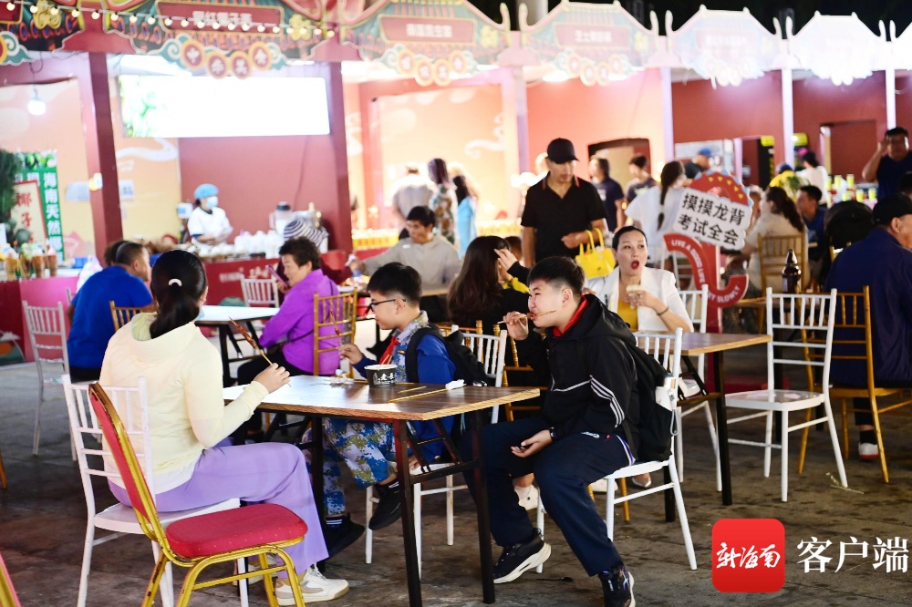 原创组图 ｜ 2023三亚国际美食嘉年华落幕 7天接待市民游客20万人次(图10)