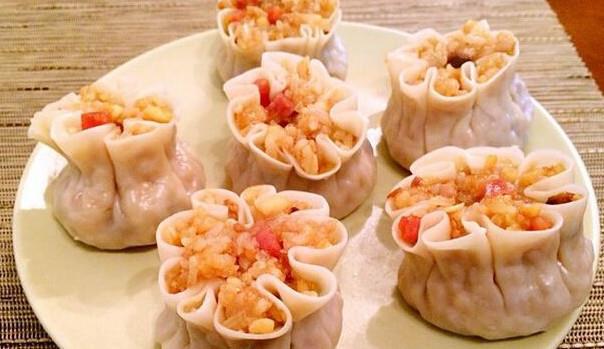 当地人爱吃的4种特色美食重庆火锅上榜外地人可能难以接受(图1)