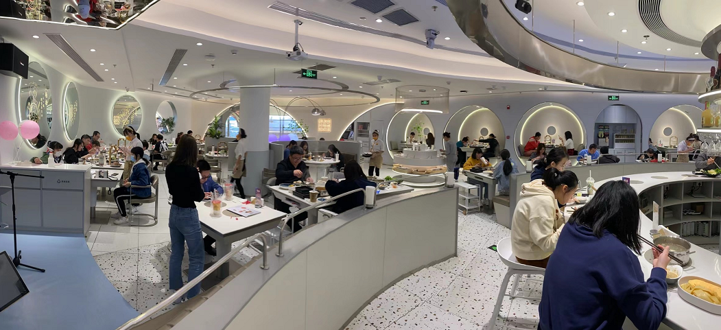 开业3月登火锅口味榜第一名 呷哺呷哺新店升级推“一日三食”新模式(图1) 开业3月登火锅口味榜第一名 呷哺呷哺新店升级推“一日三食”新模式(图1)
