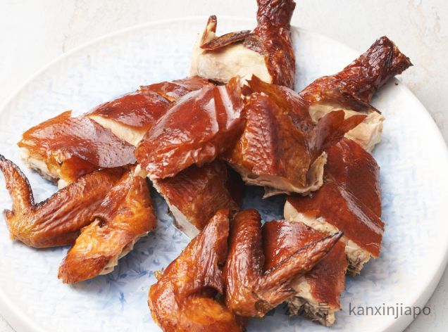新加坡年夜饭除了必备盆菜烤肉、火锅、自助餐也能有满满年味(图11)