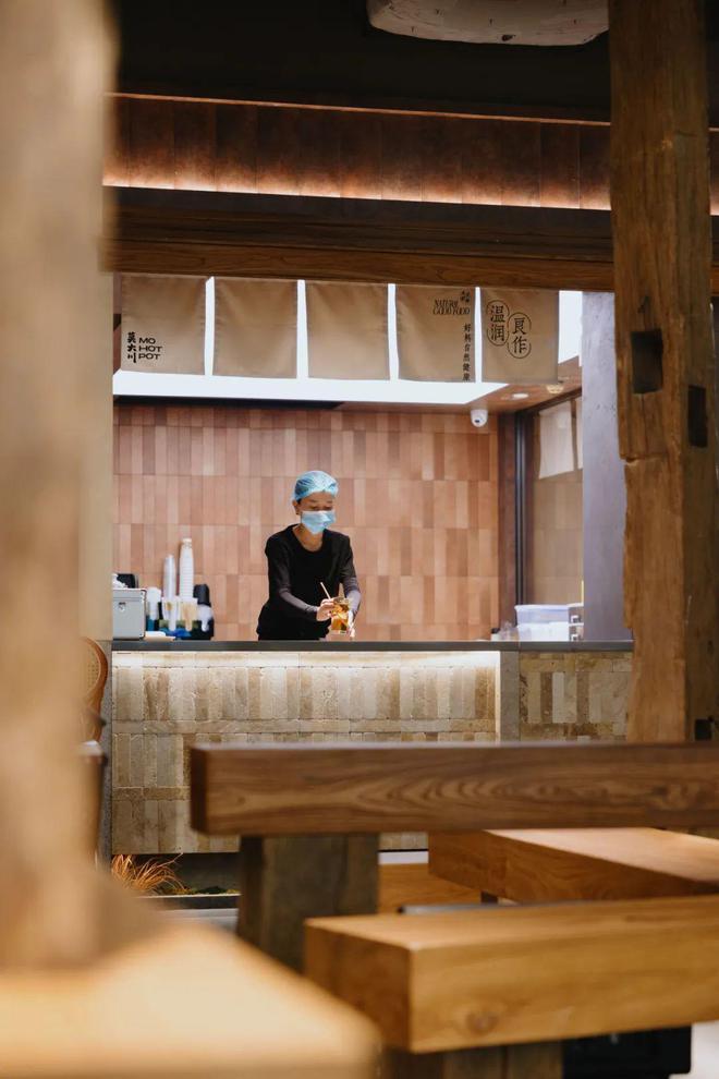 谁敢信！在「重庆火锅」店看歌手live叹围炉煮茶还野菜任涮(图7)