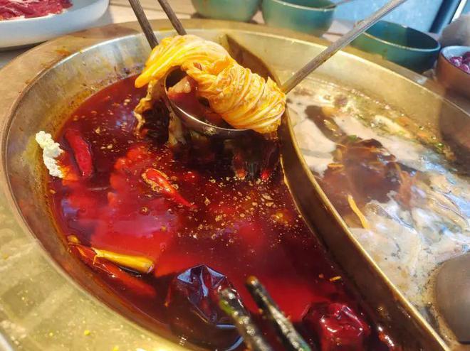 真没出息吃个火锅又撑得都坐不上去电动车了(图14)