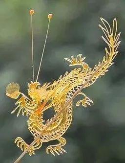 新春逛街里|“品”美酒美食慰舌尖味蕾(图2) 新春逛街里|“品”美酒美食慰舌尖味蕾(图2)