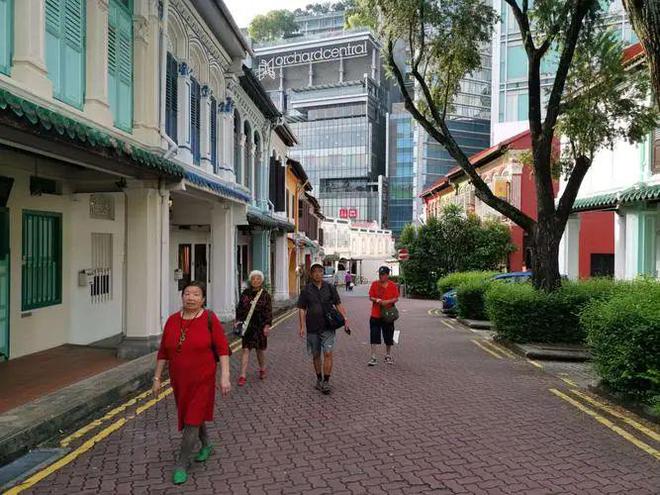 本地人才知道的新加坡地道美食就在这5大“路边摊”！(图9)