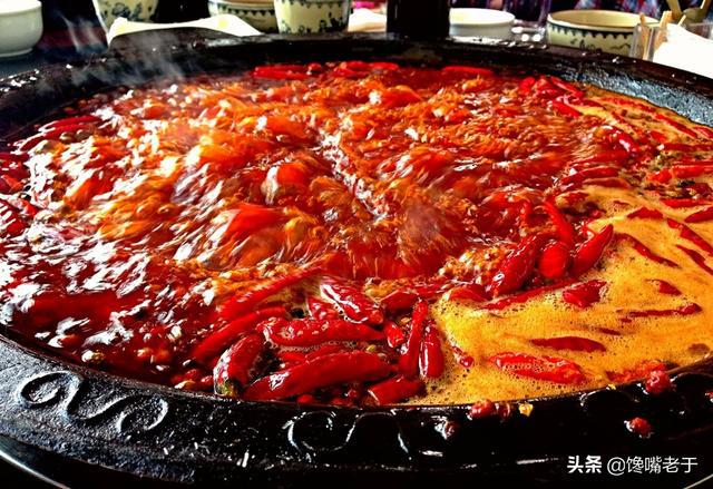 吃火锅时:最受欢迎的7种“人造美食”看看你都吃过哪几种?(图10) 吃火锅时:最受欢迎的7种“人造美食”看看你都吃过哪几种?(图10)