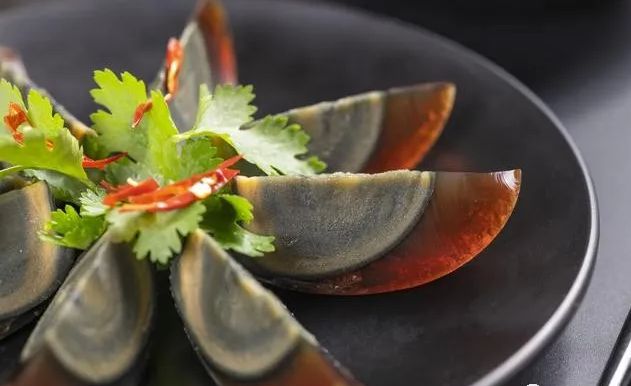 超“尴尬”的美食特产出了国土“混”不下去中国就占了仨(图2)
