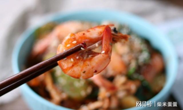 家庭版的麻辣香锅食材任意搭配麻辣鲜香真过瘾(图2)