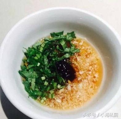 6款让人上瘾的火锅蘸料冬天到了你还在火锅店的小料面前纠结吗(图2)