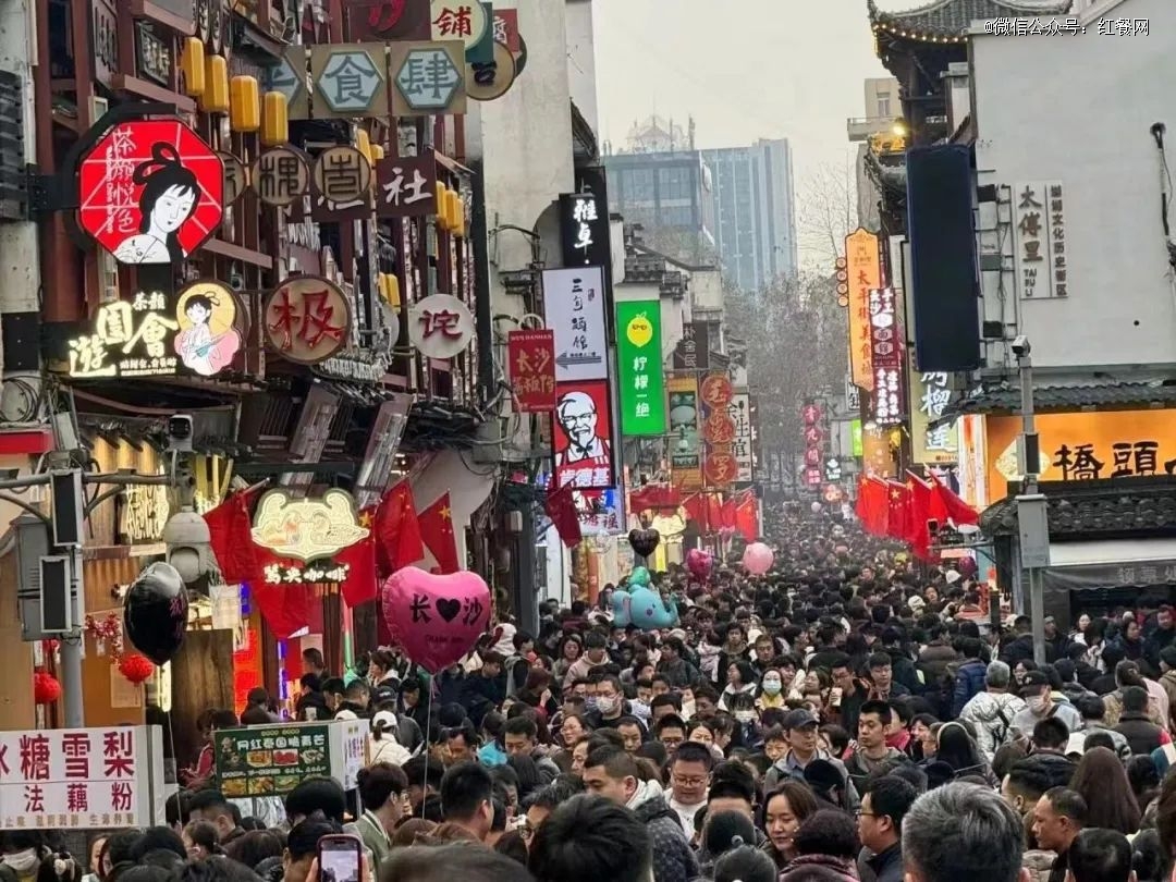 这个餐饮春节档火锅、奶茶卖爆了(图2)