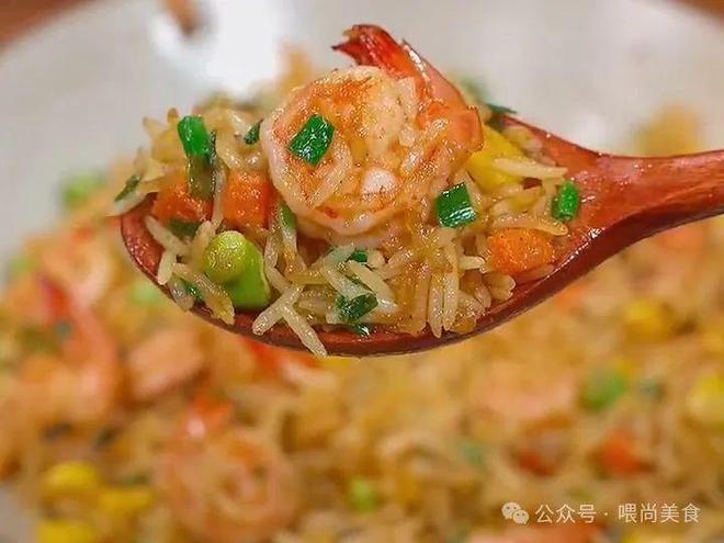 这道炒饭不仅美味可口而且富含营养一定能让孩子们食欲大开！(图2)