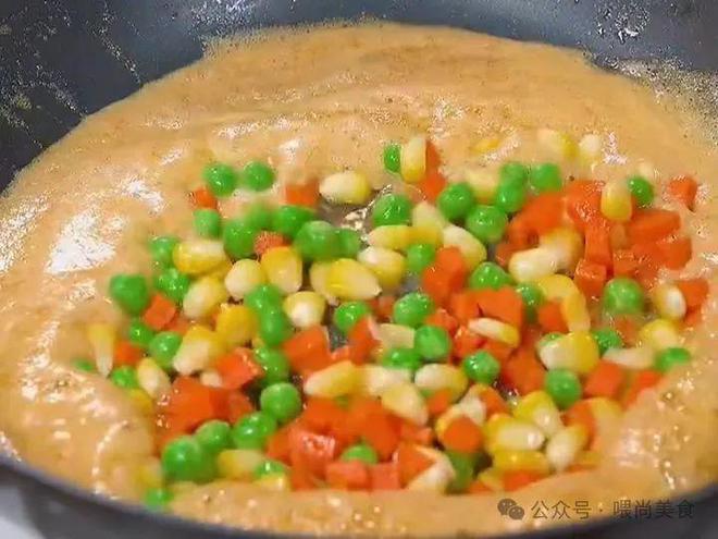 这道炒饭不仅美味可口而且富含营养一定能让孩子们食欲大开！(图5)