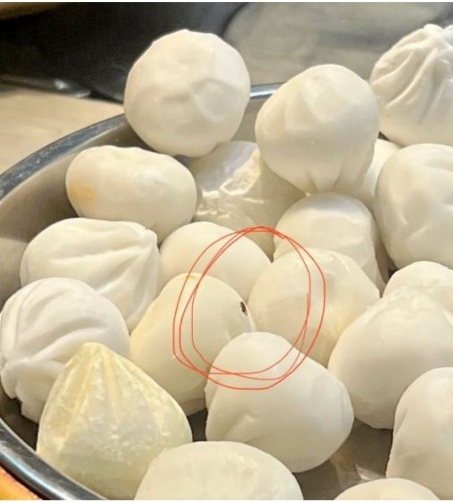 香港网民食深圳东门¥29网红自助火锅齐喊受骗：像在厕所吃饭(图4)