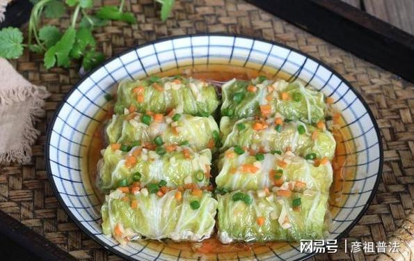 蒸什么菜好吃又简单？我家冬天常吃这2道蒸菜营养美味不腻(图2)