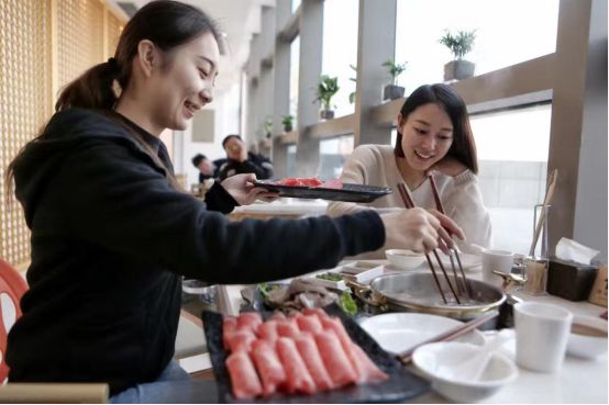 细嫩低脂驴肉受宠天龍宴驴肉火锅店落地深圳(图8)