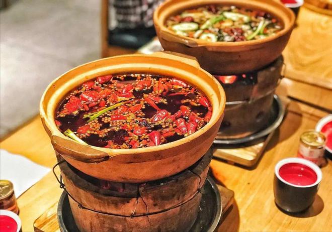 全国最好吃的6种火锅：南方有5种北方只有1种(图2)