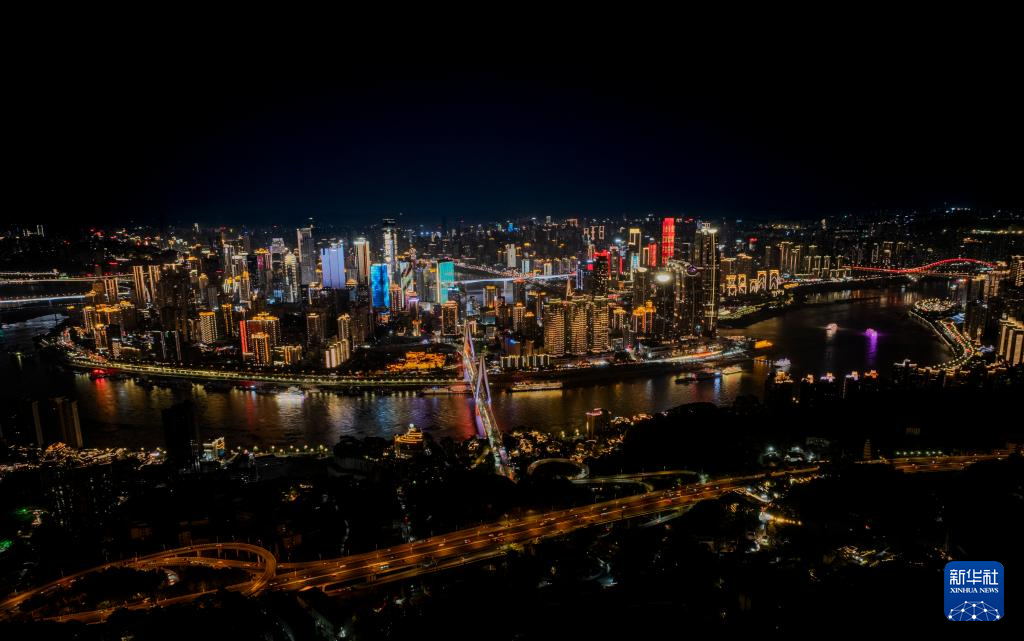 高温挡不住出游热情 重庆暑期旅游人气旺(图6)
