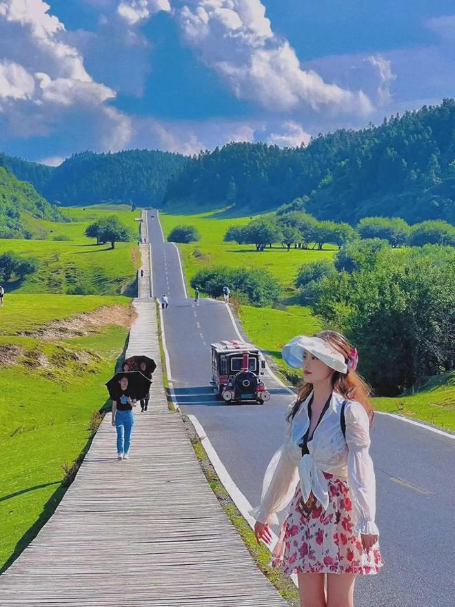 湖北荆门到重庆跟团游多少钱？重庆四天旅游攻略仙女山路线(图1)