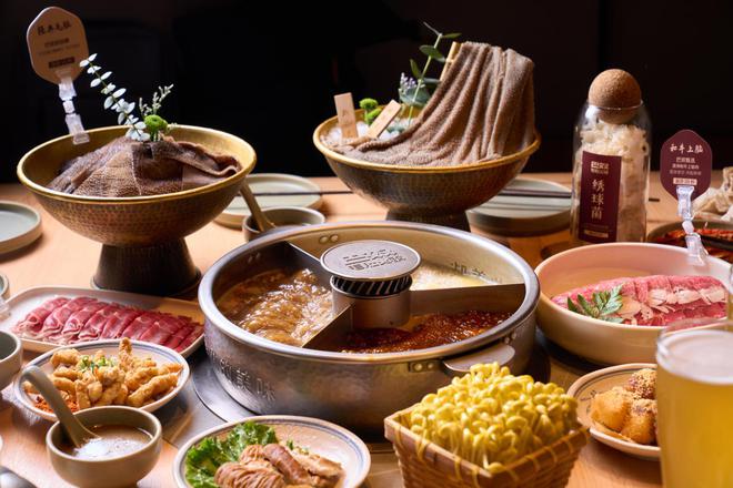 巴奴火锅：一片毛肚撕开的流量密码(图2)