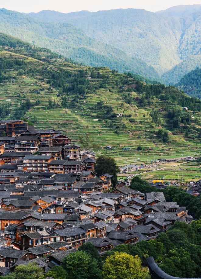 贵州旅游五天贵州旅游攻略5天4晚路线看完不迷路!(图3) 贵州旅游五天贵州旅游攻略5天4晚路线看完不迷路!(图3)