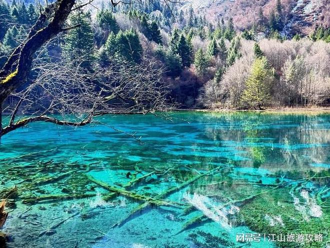 九寨沟旅游6天5晚多少钱九寨沟六日游最佳路线攻略实用指南!(图2) 九寨沟旅游6天5晚多少钱九寨沟六日游最佳路线攻略实用指南!(图2)