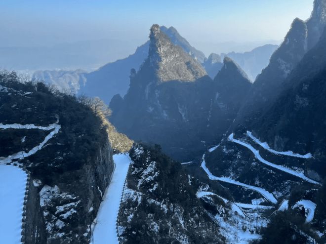 1月错峰期去张家界该怎么玩？张家界冬季四天定制小包团游玩攻略(图2)