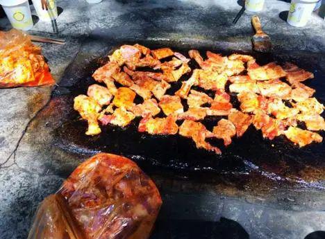 大理美食攻略推荐哪些传统佳肴让你欲罢不能？(图13)