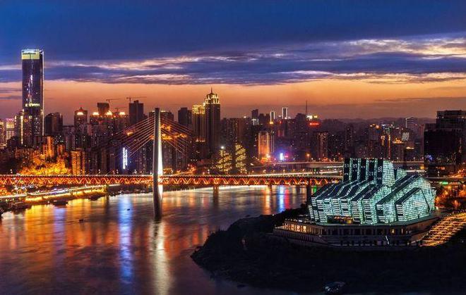 报团去重庆旅游四天几月份好玩重庆4日游两大一小花费多少？(图1)