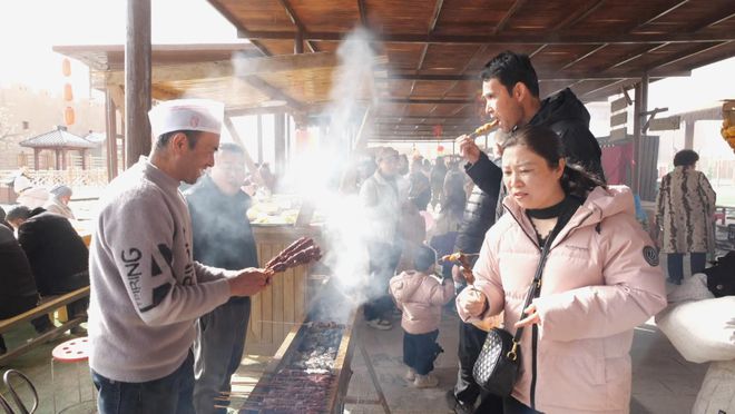 文化中国行丨美食体验品鉴活动 让年味更足更热闹(图2)