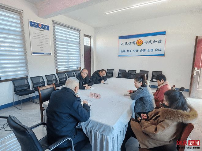 西平县市场监督管理局谭店市场监管所召开校园食品安全负责人约谈会(图2)