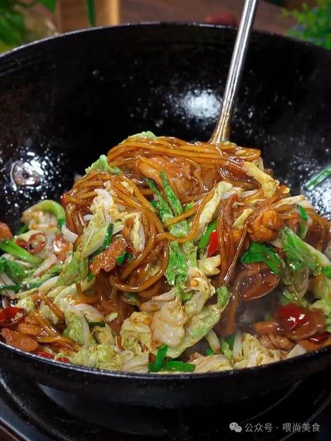 这5道菜做法简单食材常见经济实惠在家就能轻松复刻餐厅美味。心动不如行动快来厨房大展身手吧！(图2)