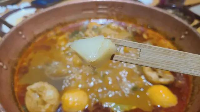 牛瘪火锅、虾酸火锅还是你们贵州人吃比较厉害(图4)