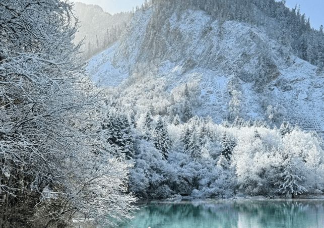 四川六天五晚旅游保姆级攻略四川旅游必逛景点+特色美食全分享(图1)