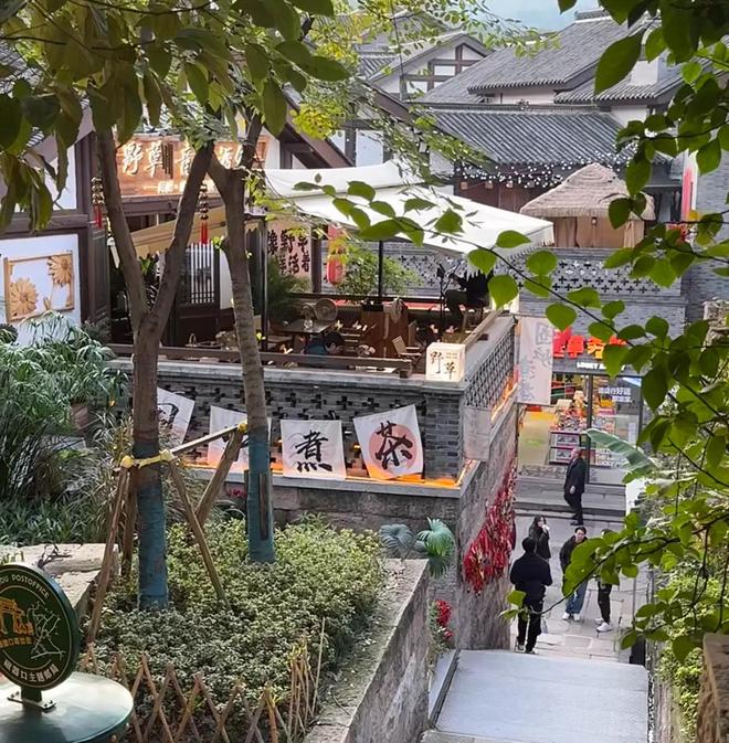 重庆旅行体验指南：必吃美食、必去景点和独特的人文风情(图5)