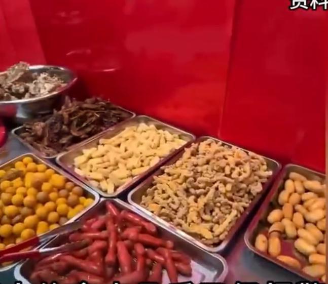 两食客自助餐从下午吃到晚上想带走20余斤肉被抓现行细节曝光(图6)