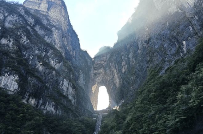 张家界五天详细行程美食攻略张家界五日游经典路线跟团价格揭秘(图2)