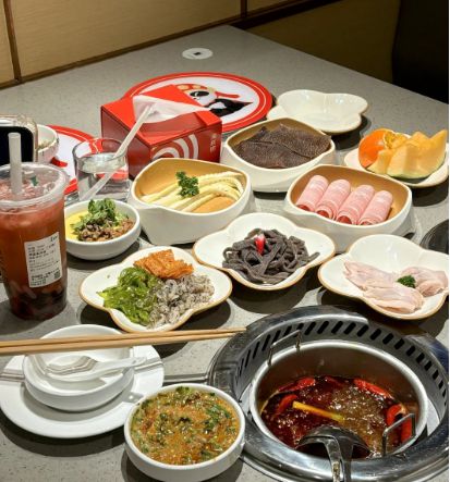 海底捞门店也上“一人食”小火锅了！锅底16元、小份菜4 9元起……(图5)