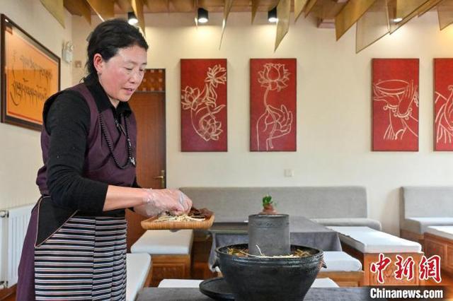 寻味香格里拉 藏式火锅里的团圆新意(图2)