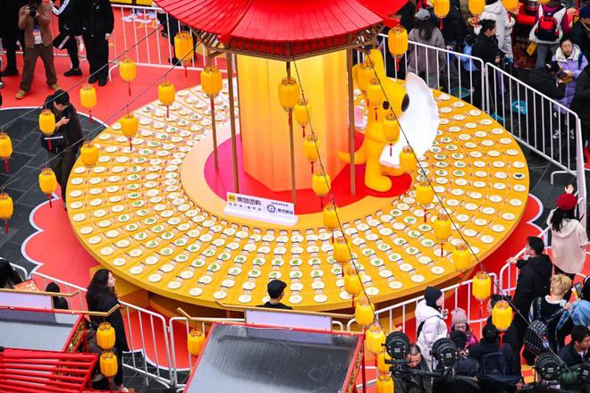 成都最大饺子宴吉尼斯纪录：341种饺子恭贺新春！(图1)