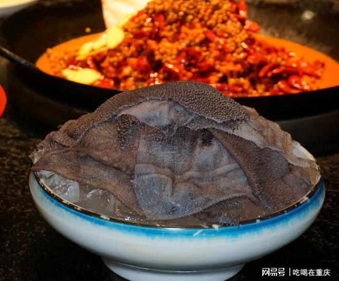 这才是重庆毛肚火锅那久违的味道 谢家山山货火锅(图2)
